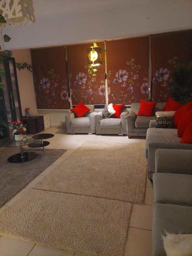 With Swimming Pool Apartment *